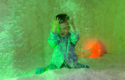 Totes-Meer-Salzgrotte | Kinder 6 - 10 J. plus eine erw. Begleitperson | Inhalation intensiv