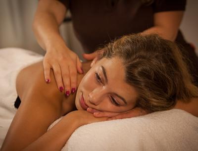 Relaxing Full-Body Massage
